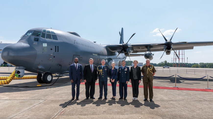 GLOBAL SUPER HERCULES FLEET GROWS WITH DELIVERY OF FIRST C-130J TO NEW ZEALAND